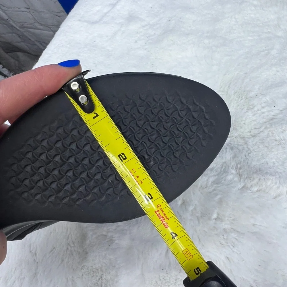 🚫|•GRAND AMBITION COLE HAAN•| Black Sandals Platform Dual Strap Size 8 - Picture 14 of 15